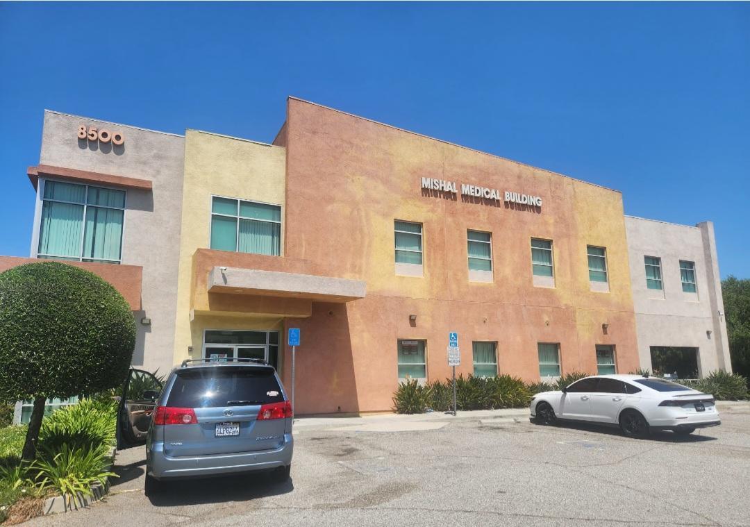 8500 Florence Ave, Downey, CA for lease Building Photo- Image 1 of 6