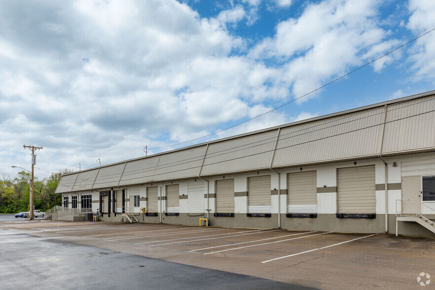 701-767 Space Park S, Nashville, TN for lease - Building Photo - Image 2 of 6