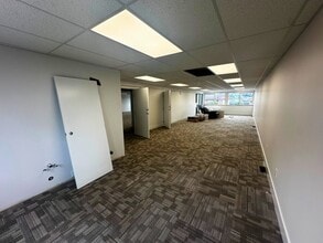 1751-1761 Capilano Rd, North Vancouver, BC for lease Interior Photo- Image 2 of 2
