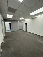 1417 N Semoran Blvd, Orlando, FL for lease Interior Photo- Image 2 of 6