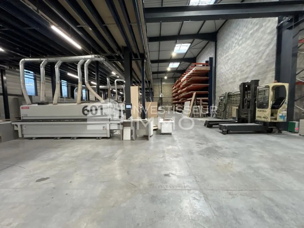 Flex in Serris for lease Interior Photo- Image 1 of 7