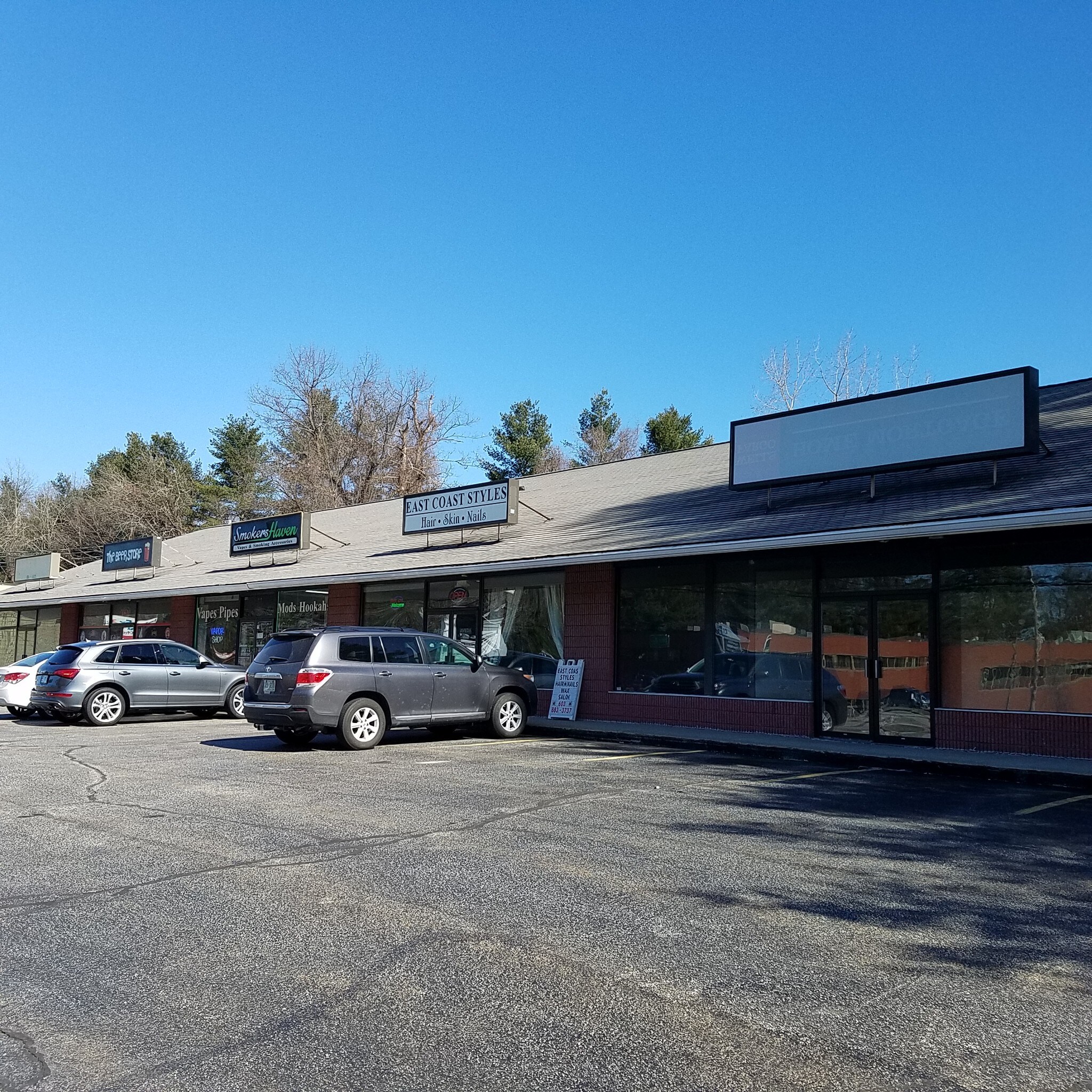 433 Amherst St, Nashua, NH for lease Building Photo- Image 1 of 15