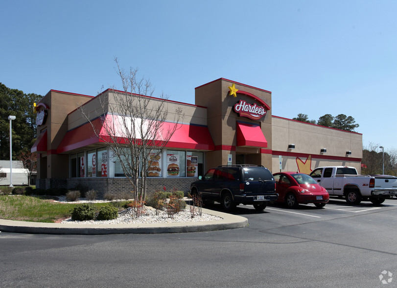 1262 N Brightleaf Blvd, Smithfield, NC for lease - Primary Photo - Image 1 of 2