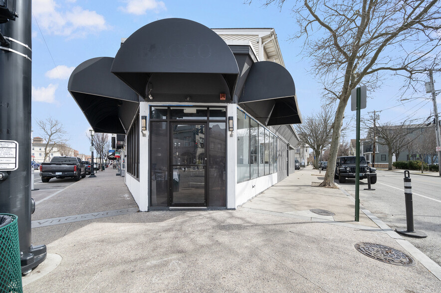 262-266 Atwells Ave, Providence, RI for sale - Building Photo - Image 1 of 33
