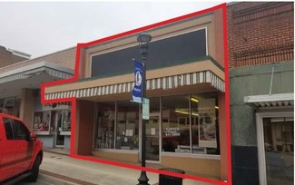 More details for 611 Broad St, Altavista, VA - Retail for Sale