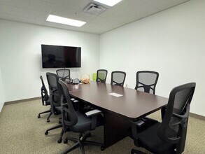 1220 Troup Ave, Kansas City, KS for lease Interior Photo- Image 1 of 10