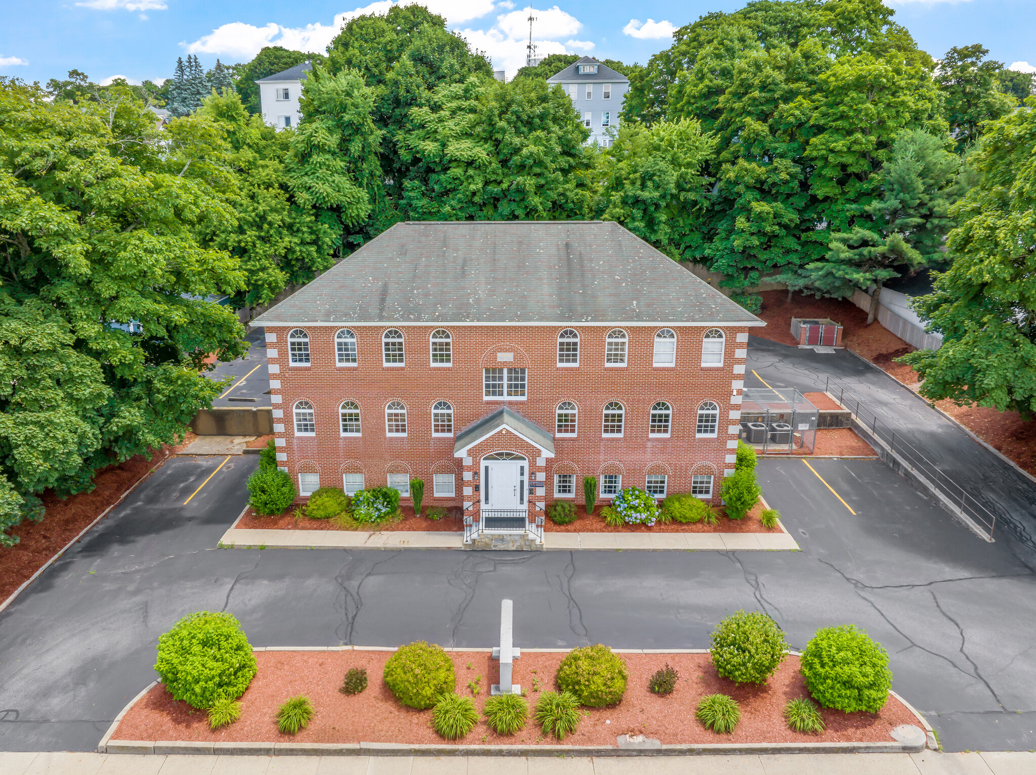 352 Park Ave, Woonsocket, RI for sale Building Photo- Image 1 of 52