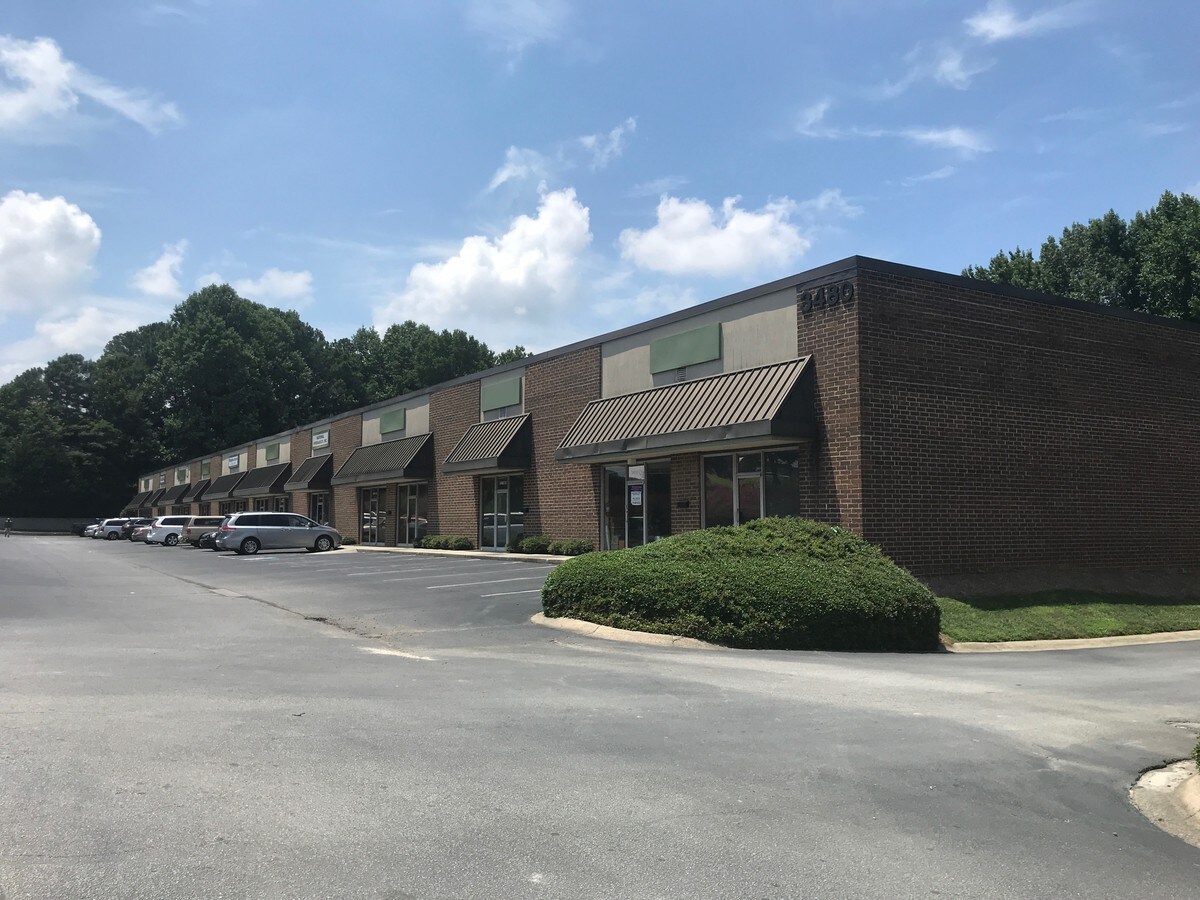 3480 Oakcliff Rd, Doraville, GA 30340