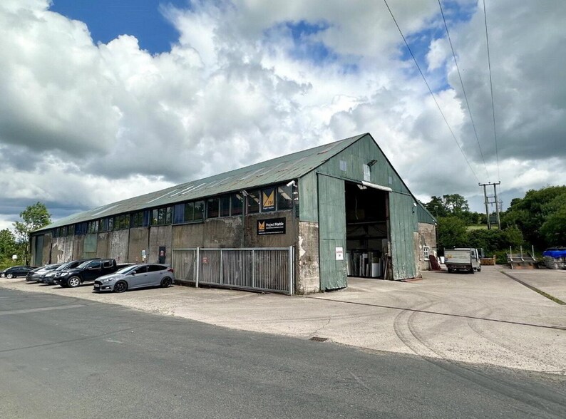 83 Cullenramer Rd, Dungannon for sale - Building Photo - Image 2 of 3