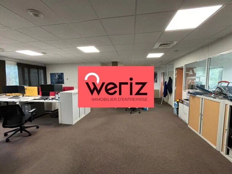 Office in Gémenos for sale - Interior Photo - Image 2 of 11