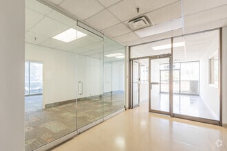 5330 S Service Rd, Burlington, ON for lease Interior Photo- Image 1 of 16