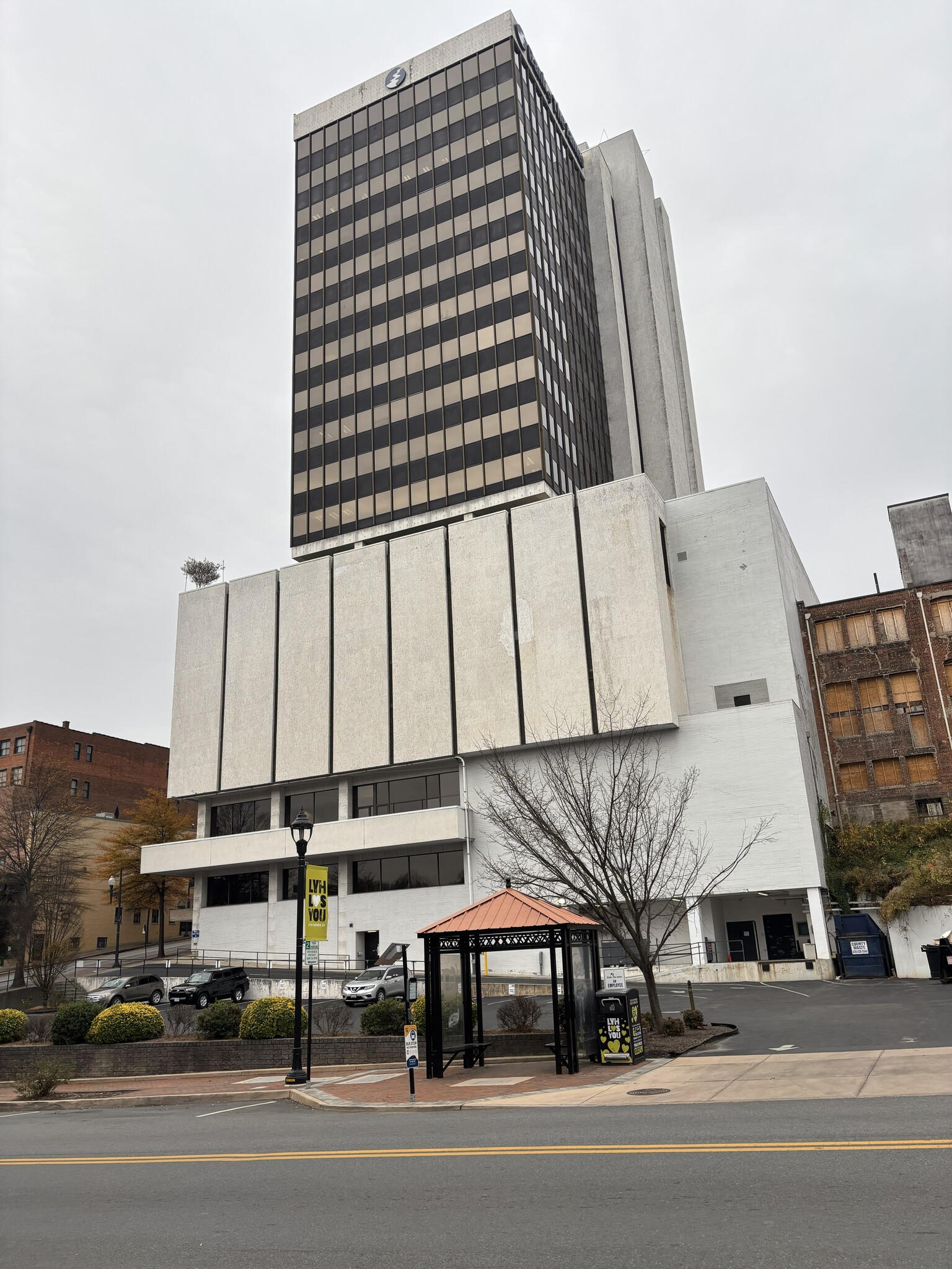 828 Main St, Lynchburg, VA for lease Building Photo- Image 1 of 11
