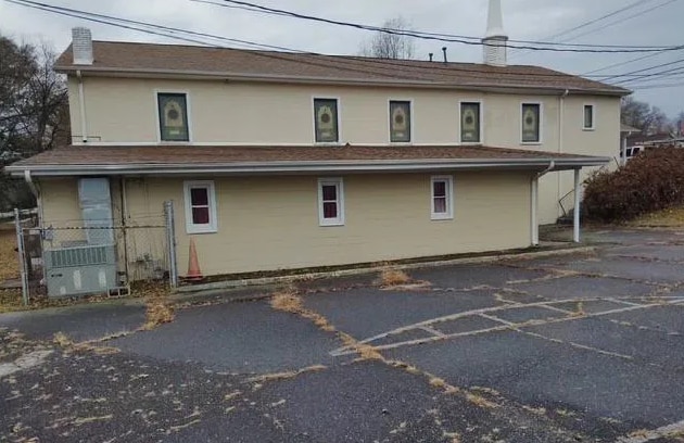 1420 S Marietta St, Gastonia, NC for sale - Building Photo - Image 2 of 4