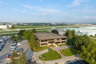 180 Renfrew Dr, Markham, ON - AERIAL map view