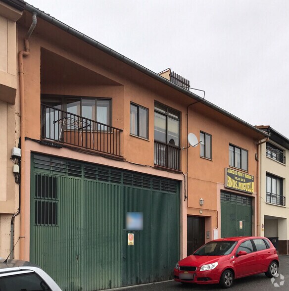 Multifamily in La Lastrilla, Segovia for sale - Primary Photo - Image 1 of 2