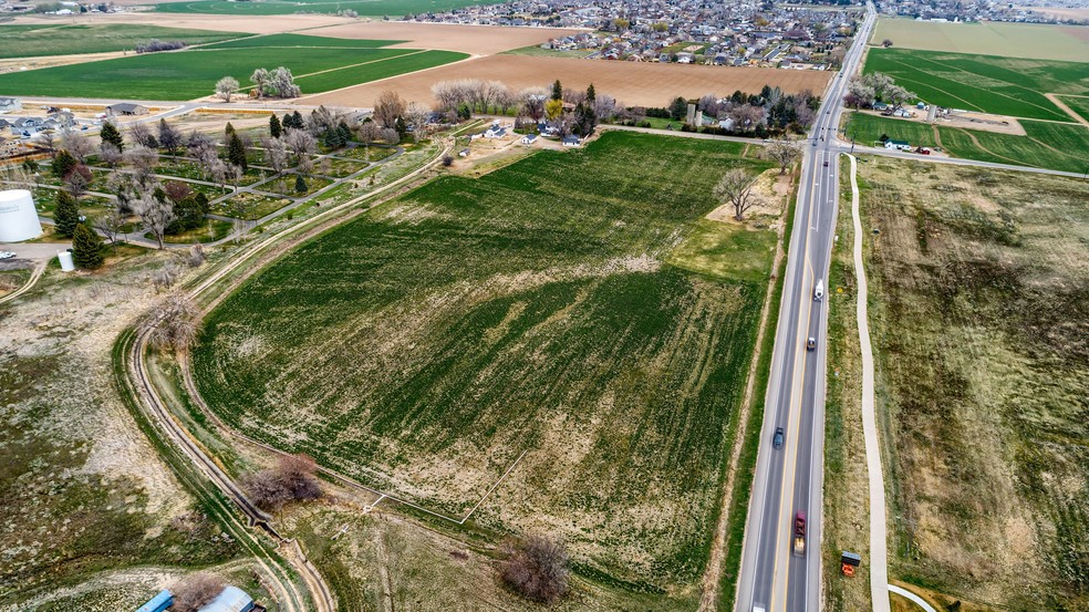 23101 County Road 13, Johnstown, CO for lease - Building Photo - Image 1 of 5