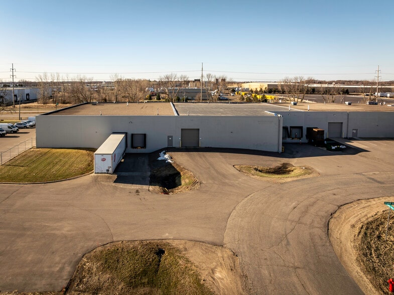 21480 Heath Ave, Lakeville, MN for lease - Building Photo - Image 2 of 38