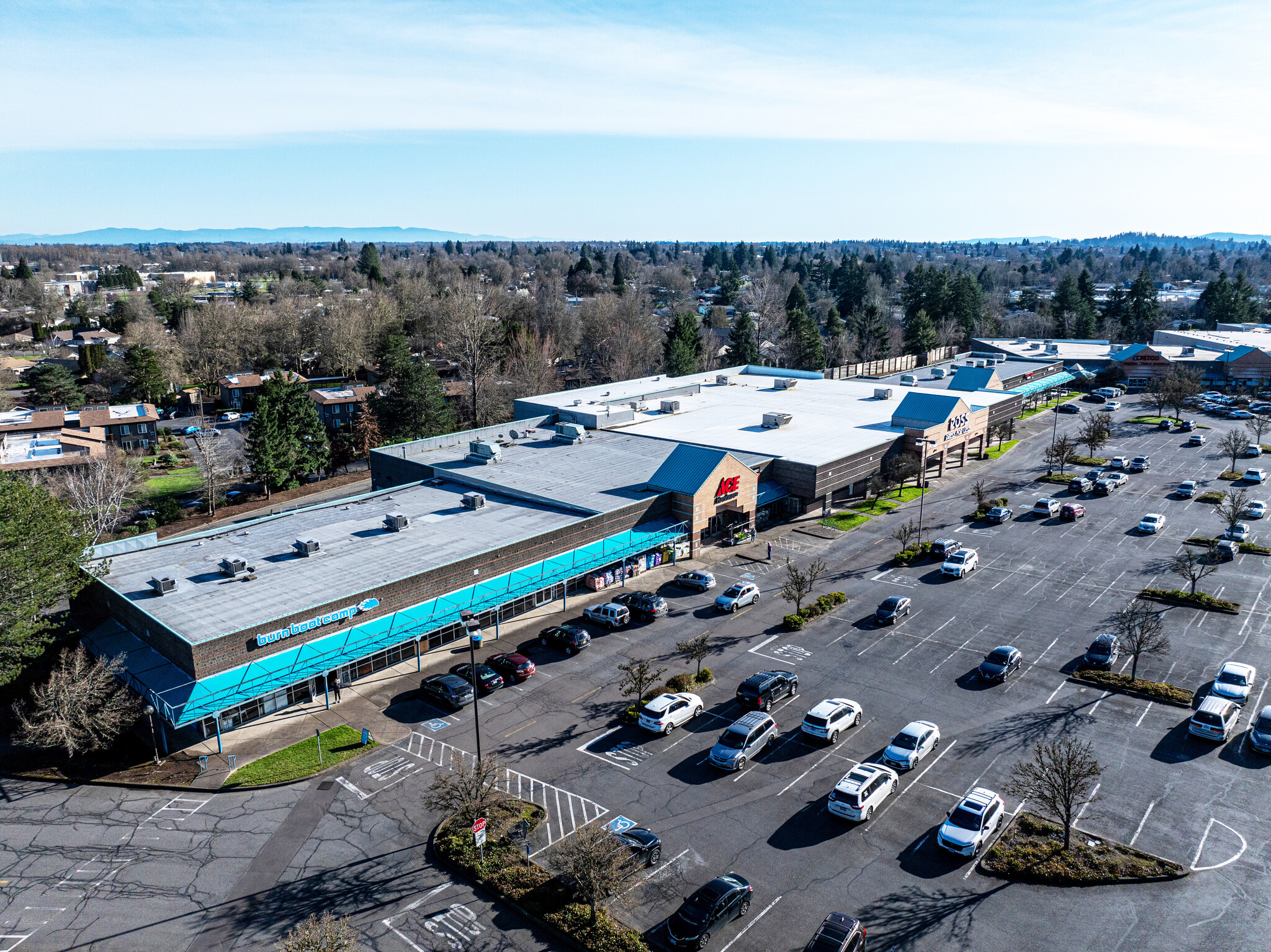 2305-2575 NW Kings Blvd, Corvallis, OR for lease Building Photo- Image 1 of 28