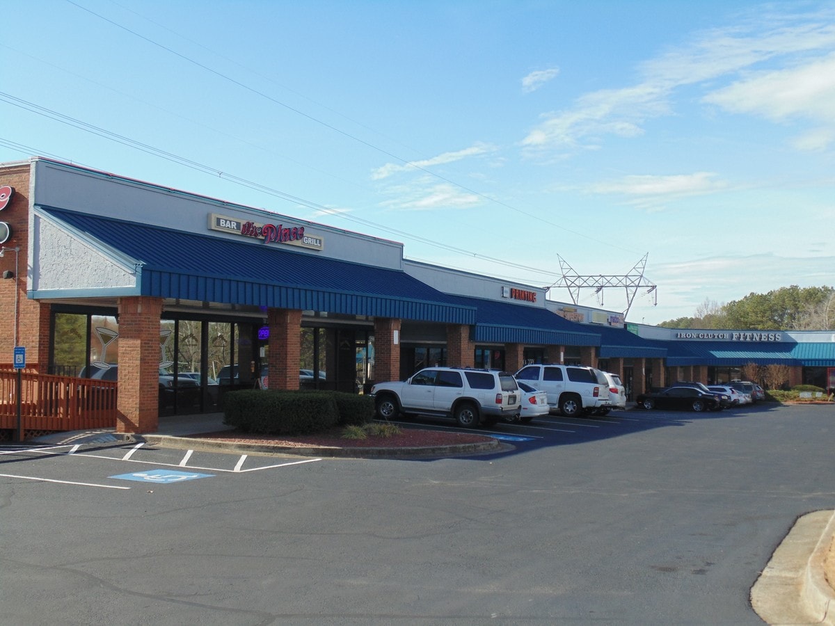 700 Sandy Plains Rd, Marietta, GA 30066