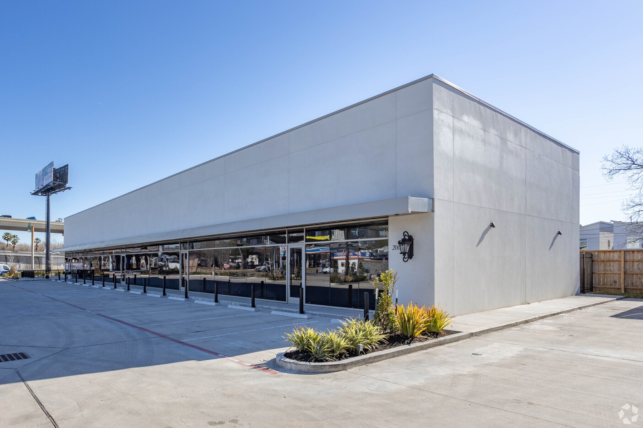 2003 Emancipation Ave, Houston, TX for sale Primary Photo- Image 1 of 1