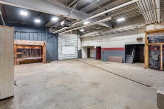 166 W Main St, Hillsborough, NH for lease Interior Photo- Image 2 of 15