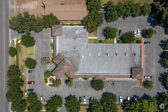 210 S Lake St, Leesburg, FL - aerial  map view - Image1