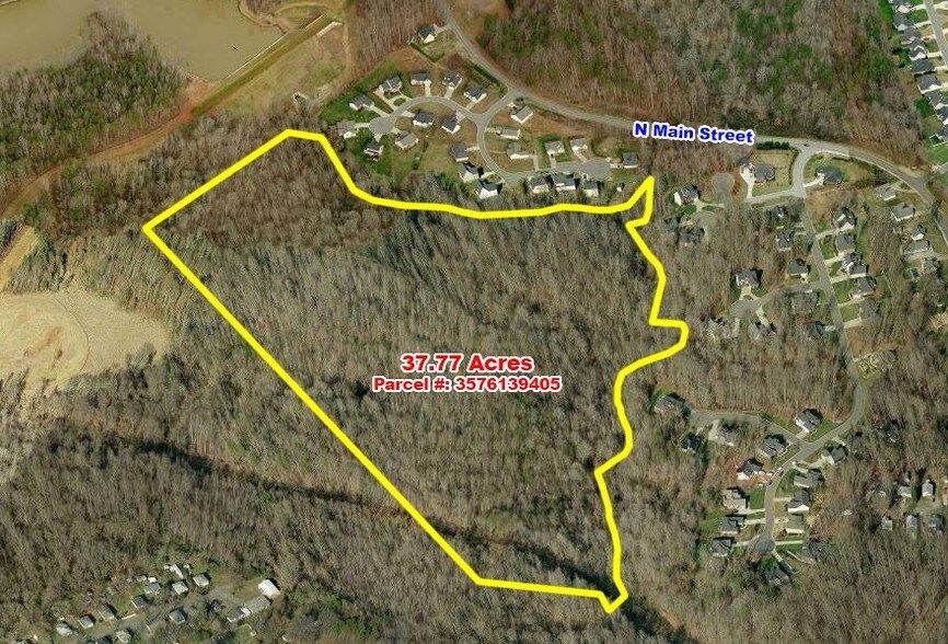 N Main St, Lowell, NC 28098