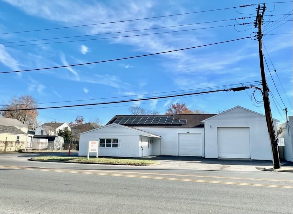 192 Mayo Rd, Edgewater, MD for sale Primary Photo- Image 1 of 1