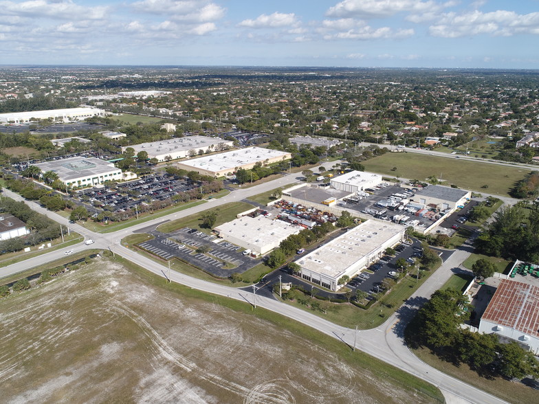 11950 NW 39th St, Coral Springs, FL for lease - Aerial - Image 3 of 4