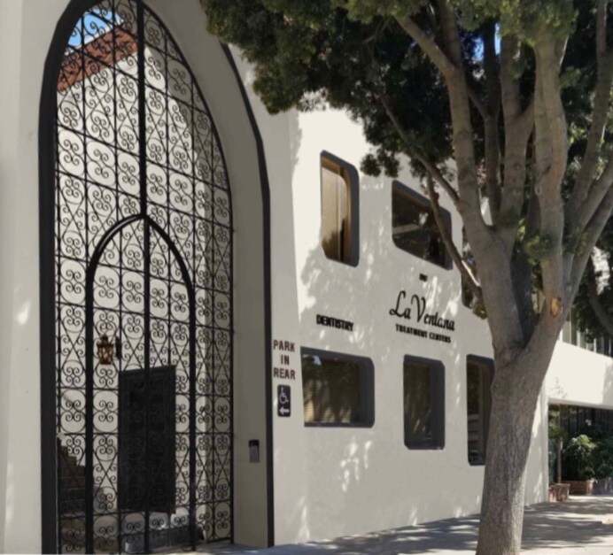 1243 7th St, Santa Monica, CA for lease Building Photo- Image 1 of 14