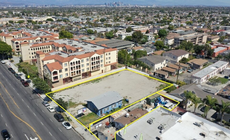 6200 Crenshaw Blvd, Los Angeles, CA for sale - Building Photo - Image 2 of 11