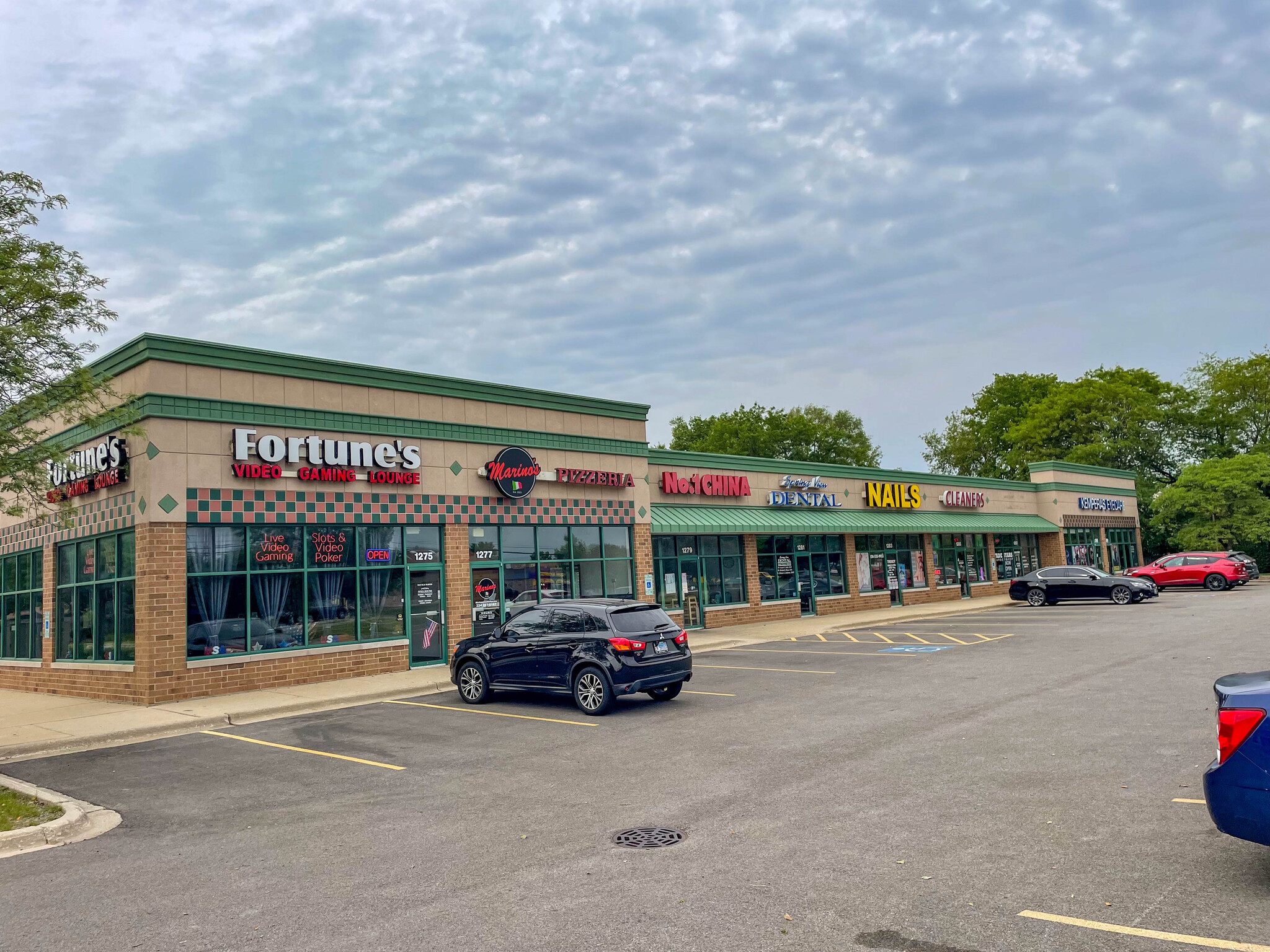 1275 W Spring St, South Elgin, IL for lease Primary Photo- Image 1 of 3