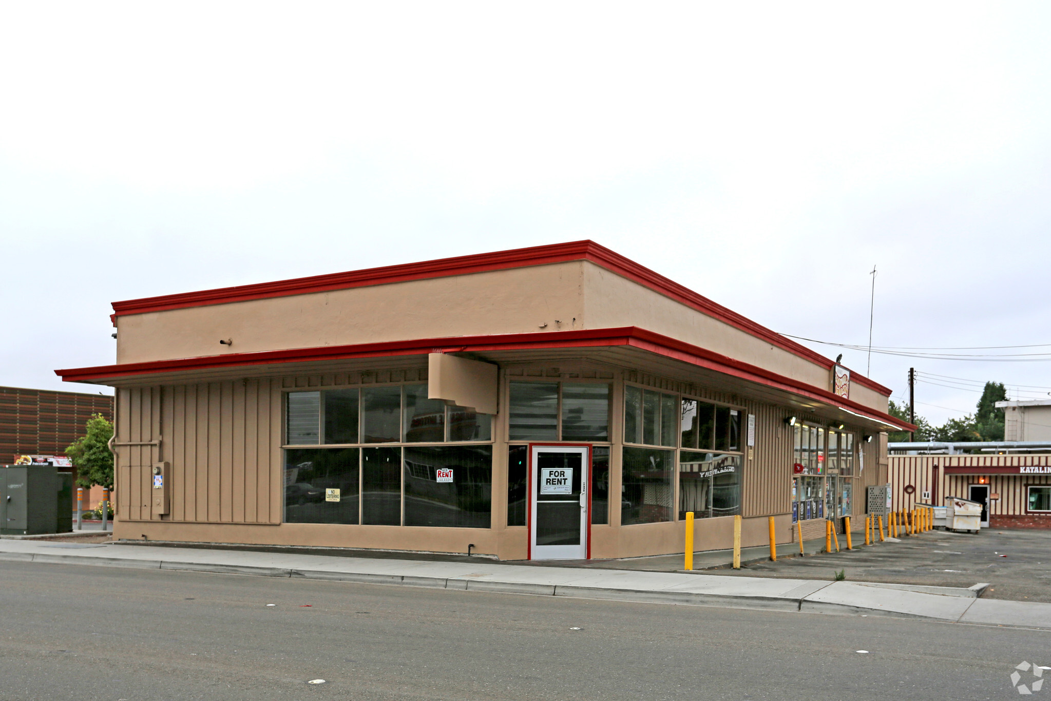 843-849 Sycamore Ave, Hayward, CA for lease Primary Photo- Image 1 of 14