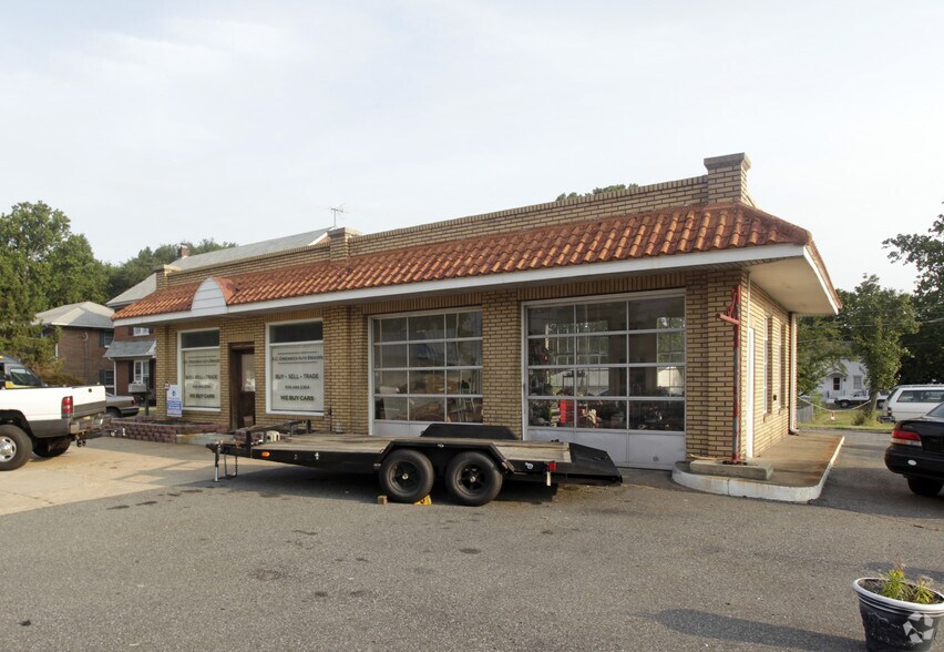 795 E Broad St, Paulsboro, NJ for sale - Primary Photo - Image 1 of 1