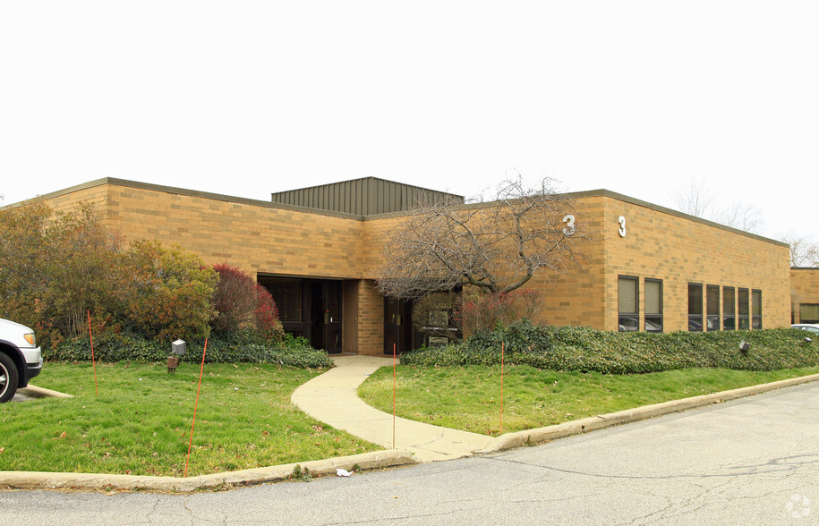 7055 Engle Rd, Cleveland, OH 44130 | LoopNet