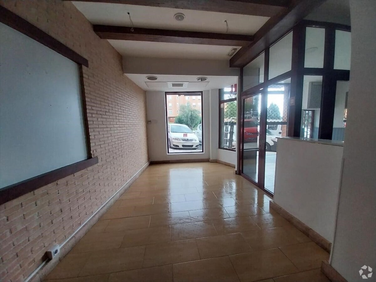 Toledo, TOL 45005 - Unit Puerta 04, Esc. 1 -  - Interior Photo - Image 1 of 11