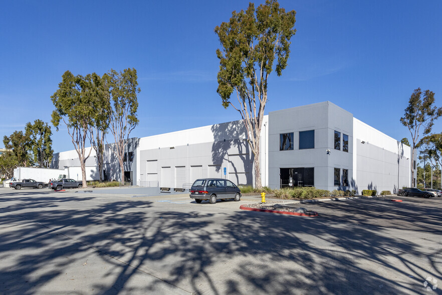 11055 Technology Pl, San Diego, CA for lease - Building Photo - Image 1 of 8