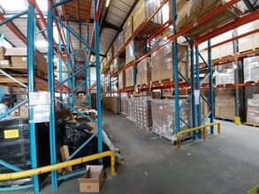 George St, Lincoln for lease Interior Photo- Image 2 of 4