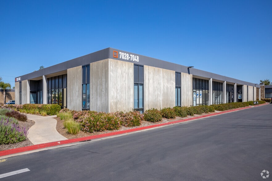 6970-6984 Convoy Ct, San Diego, CA for lease - Building Photo - Image 1 of 24