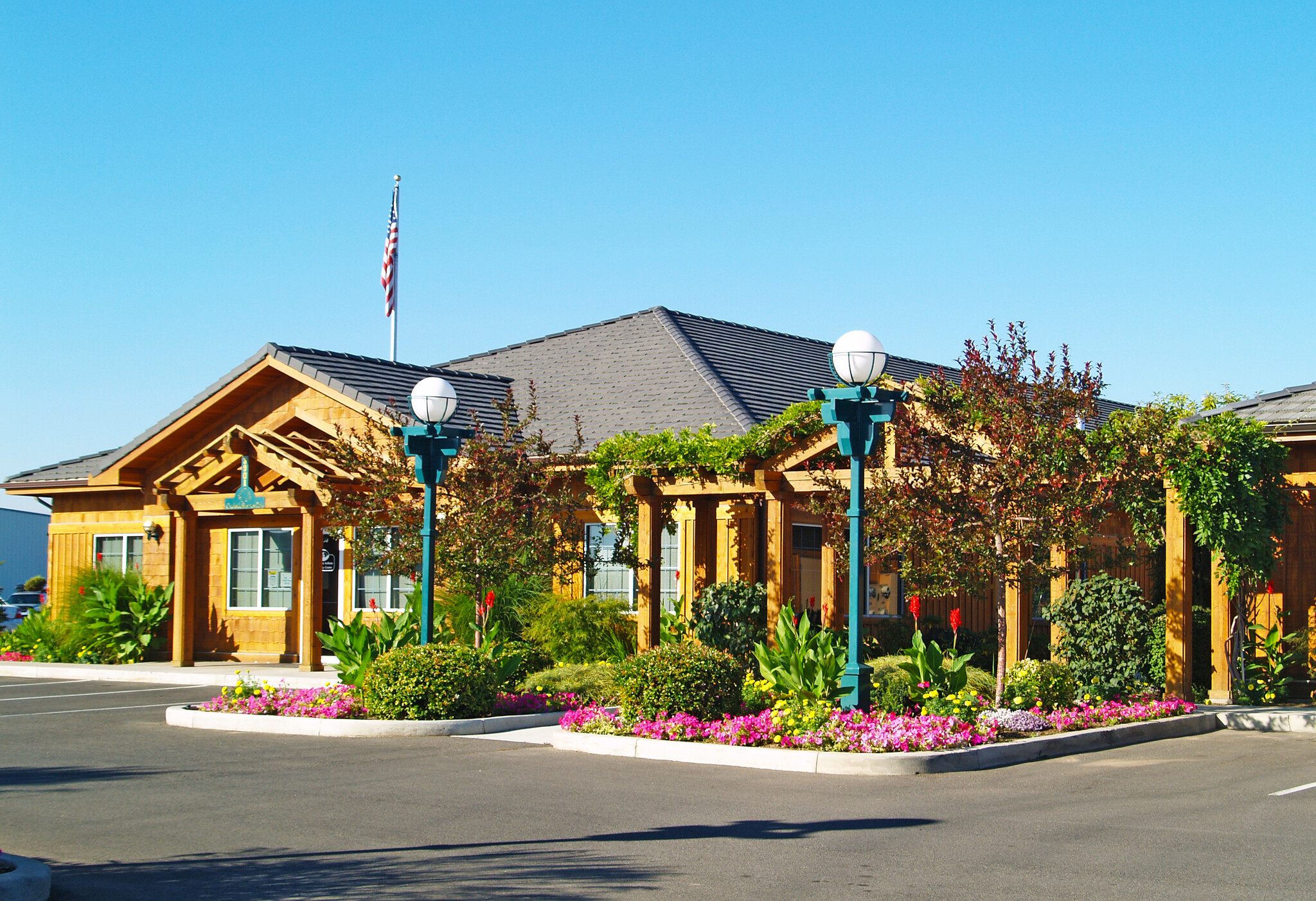 3901 Creekside Loop, Yakima, WA for lease Building Photo- Image 1 of 15