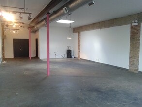 3000 W Chicago Ave, Chicago, IL for lease Interior Photo- Image 1 of 1