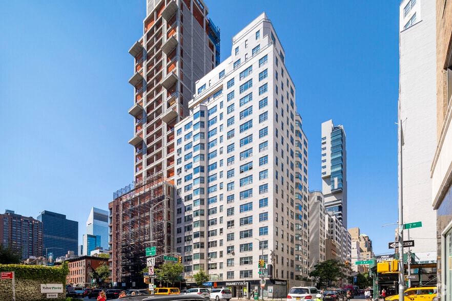 1183-1191 2nd Ave, New York, NY for lease - Primary Photo - Image 1 of 12