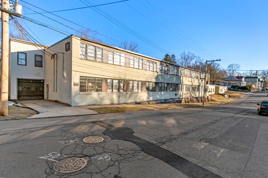 373 Lexington Ave, New Haven, CT for sale - Building Photo - Image 2 of 11