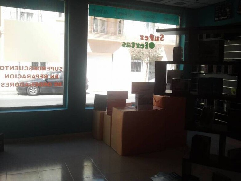 Retail in El Ejido, Almería for sale - Building Photo - Image 3 of 8