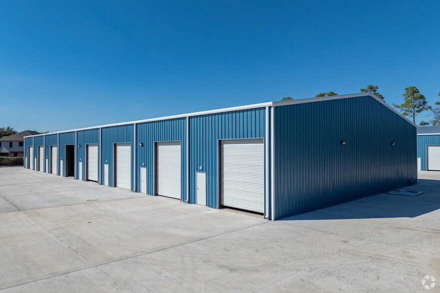 18222 Timber Forest Dr, Atascocita, TX for sale - Building Photo - Image 2 of 8