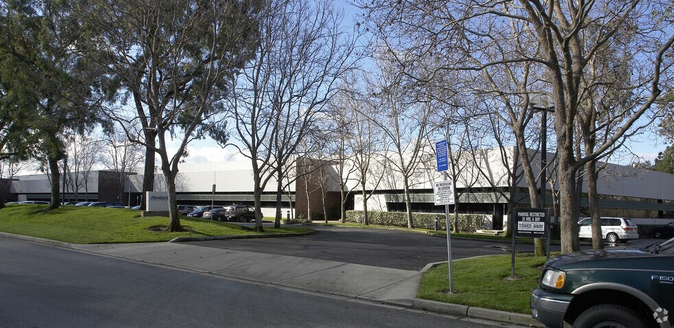47001-47027 Benicia St, Fremont, CA for lease - Building Photo - Image 1 of 2