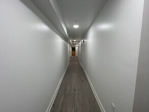 103 Bayard St, New Brunswick, NJ for lease Interior Photo- Image 2 of 3