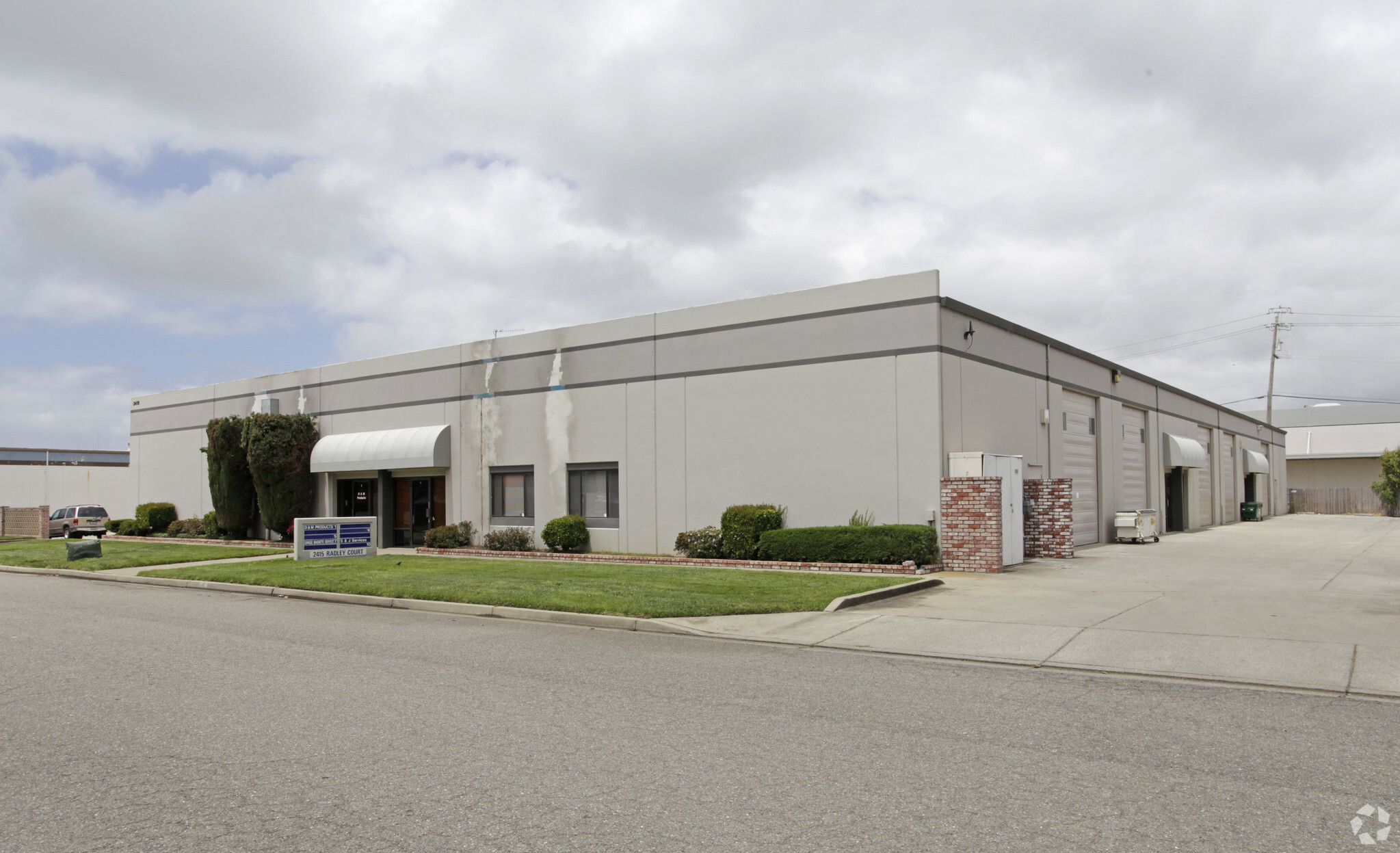 2415 Radley Ct, Hayward, CA for lease Primary Photo- Image 1 of 4