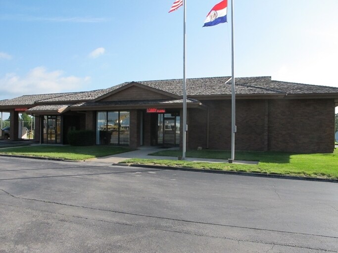 1091 Spur Dr, Marshfield, MO for sale Primary Photo- Image 1 of 1