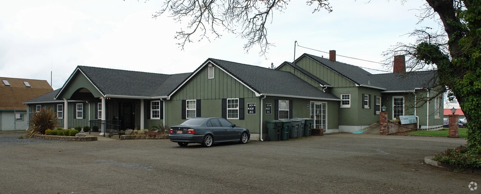 804-812 Old Salem Rd NE, Albany, OR for lease - Building Photo - Image 3 of 3